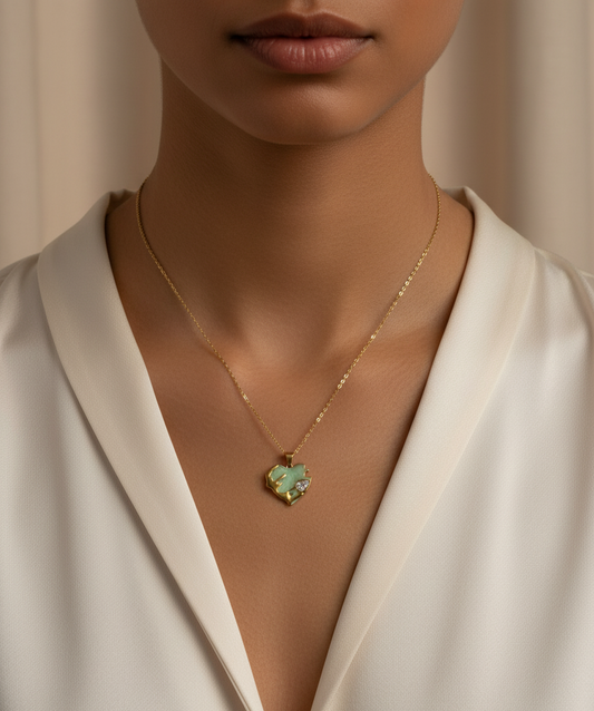 Anti-Tarnish Gold Heart Pendant Necklace – Green Stone & Crystal Accent Jewelry for Women